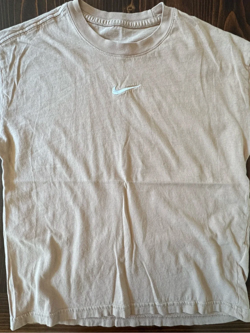 The Nike Tee youth Large